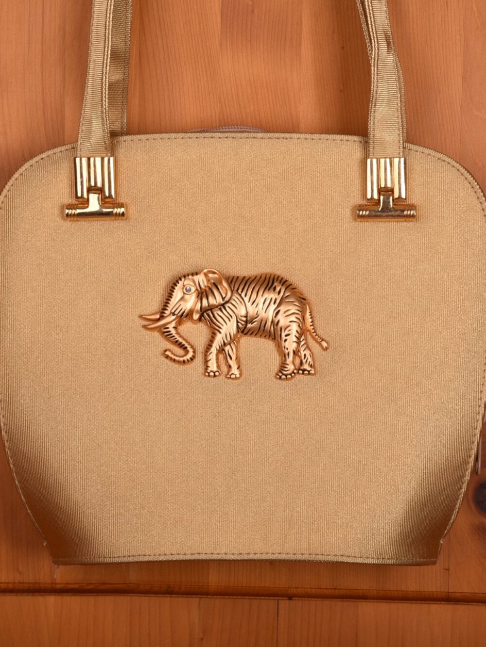 Vintage 1980s Nima Gold Elephant Purse Retro Metallic Accordion Shoulder Bag